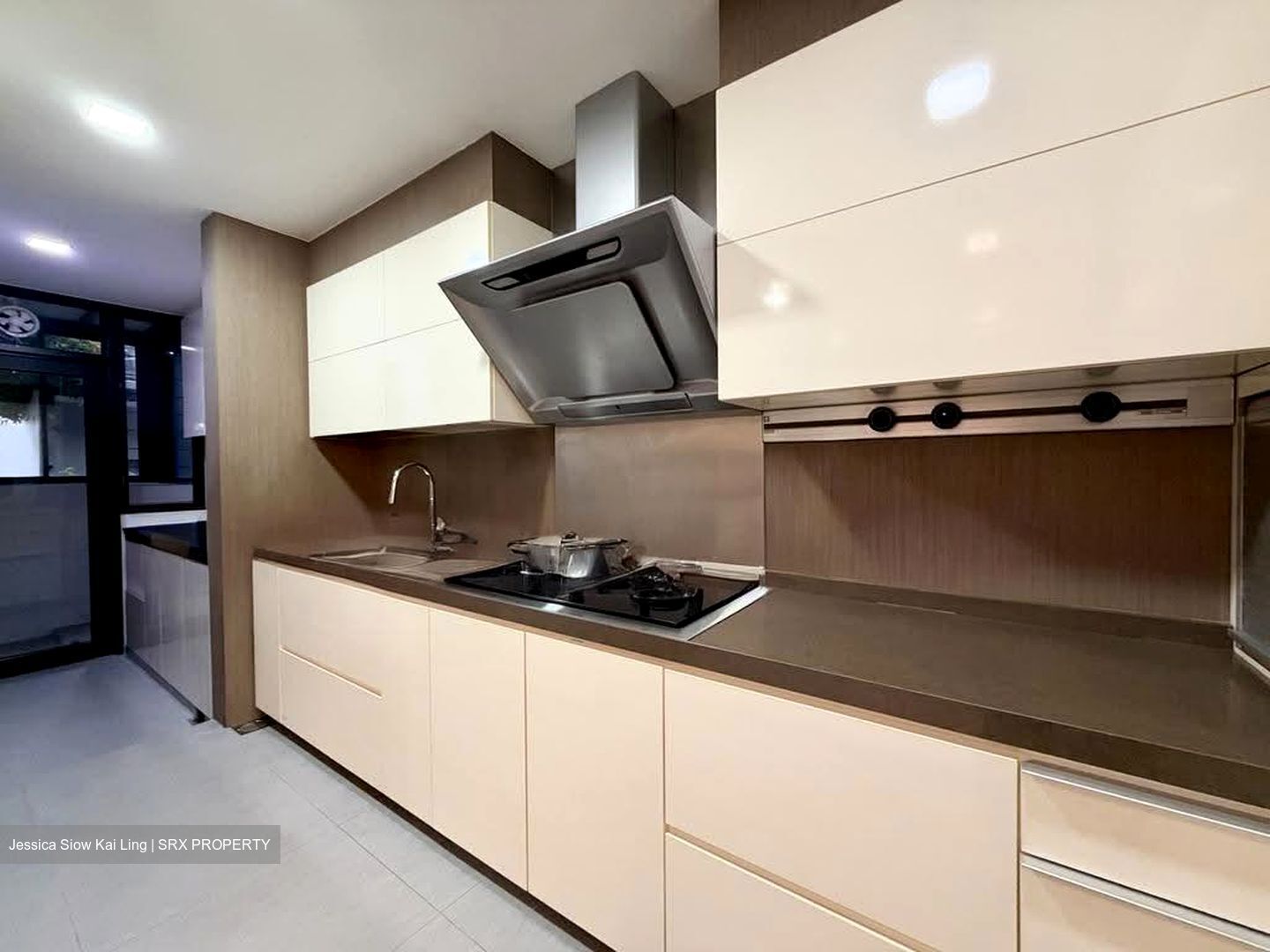 Eastwood Drive (D16), Semi-Detached #636964741